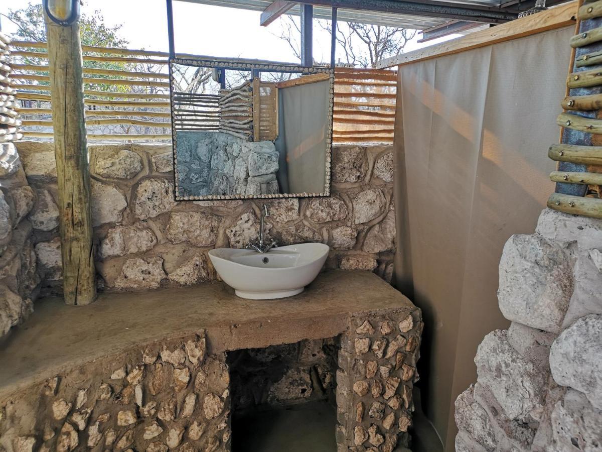 Etosha Village Campsite Okaukuejo Exterior foto